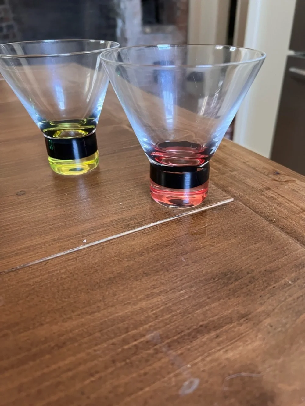 4 Mitbak European Crystal Martini Glasses Colorful Base Black Band Stemless 4x4”